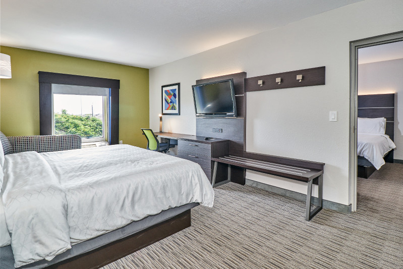 Comfortable Guest Rooms